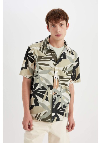 Regular Fit Yazlık Hawaii Baskılı Pamuklu Kısa Kollu Gömlek C7667AX24SM