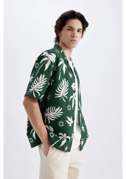 Relax Fit Yazlık Apaş Yaka Hawaii Baskılı Viskon Kısa Kollu Gömlek C7699AX24SM