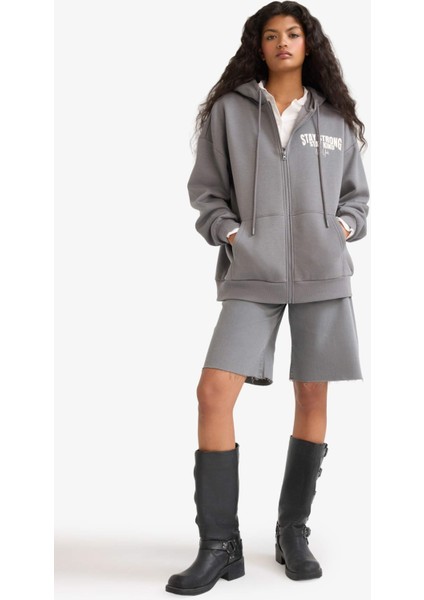 Normal Bel Kısa Paça Gabardin Bermuda Şort D0965AX24SM