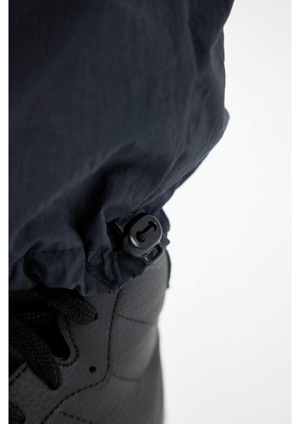 Erkek Çocuk Oversize Geniş Kalıp Fermuarlı Yaka Paraşüt Uzun Kollu Gömlek D0331A824AU