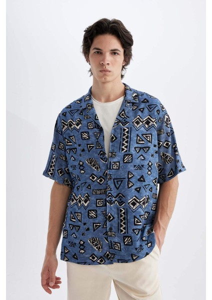 Regular Fit Yazlık Apaş Yaka Desenli Viskon Kısa Kollu Gömlek C7688AX24SM