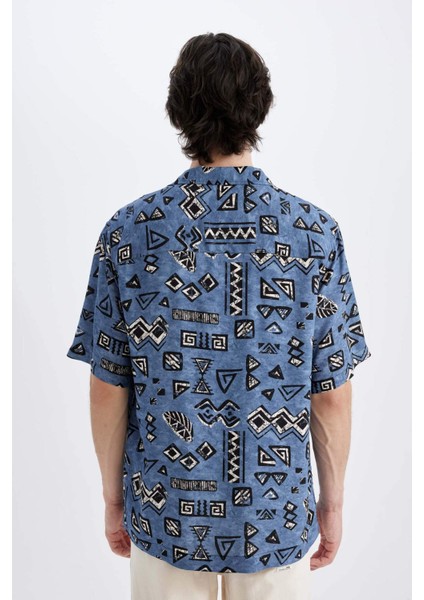 Regular Fit Yazlık Apaş Yaka Desenli Viskon Kısa Kollu Gömlek C7688AX24SM