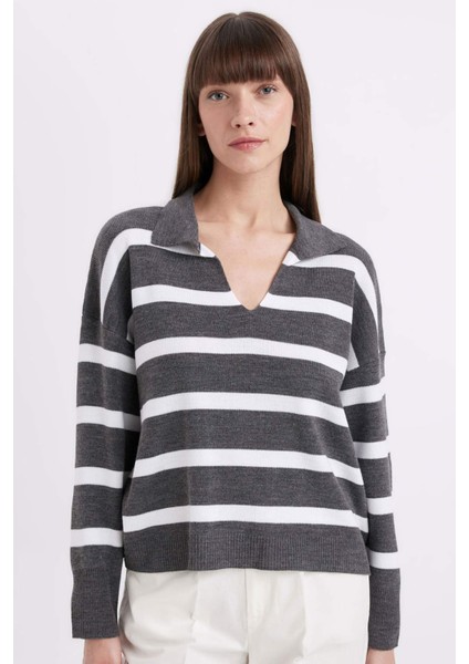 Relax Fit Polo Yaka Çizgili Triko Kazak