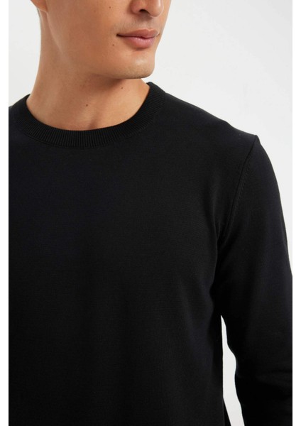 Standart Fit Normal Kesim Bisiklet Yaka Basic Düz Triko Rahat Kazak A5268AX24AU