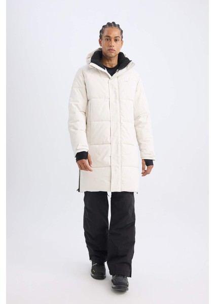 Fit Su Geçirmez Uzun Mont Parka Fermuarlı Çıtçıtlı Cepli Su Geçirmez Kapüşonlu C6064AX24WN