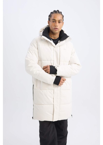 Fit Su Geçirmez Uzun Mont Parka Fermuarlı Çıtçıtlı Cepli Su Geçirmez Kapüşonlu C6064AX24WN