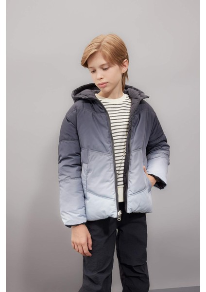 Erkek Çocuk Su Geçirmez Çift Taraflı Kapüşonlu Şişme Mont C5635A824WN