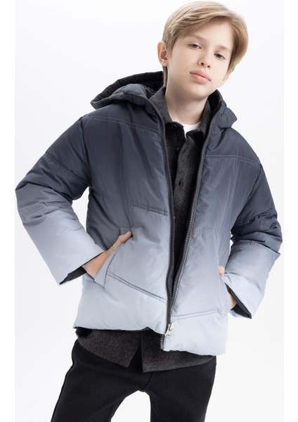 Erkek Çocuk Su Geçirmez Çift Taraflı Kapüşonlu Şişme Mont C5635A824WN