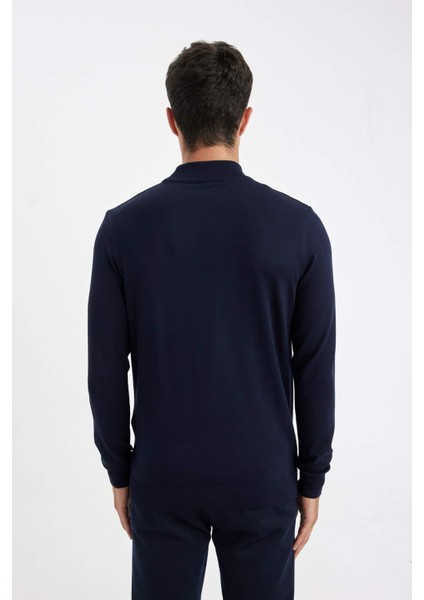 Lacivert Standart Fit Normal Kesim Yarım Balıkçı Yaka Basic Düz Triko Kazak A5282AX24AU