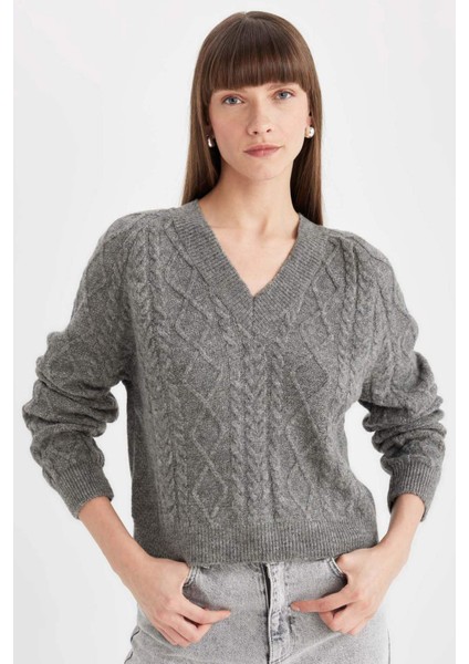 Relax Fit V Yaka Saç Örgülü Triko Kazak C9060AX24WN