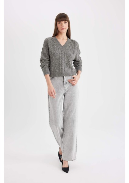 Relax Fit V Yaka Saç Örgülü Triko Kazak C9060AX24WN