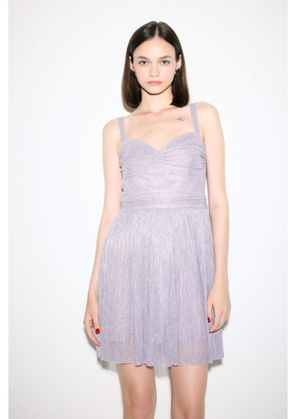 Kalp Yaka Parlak Kumaş Askılı Mini Abiye Elbise D1520AX24SM