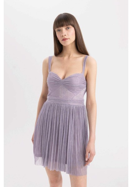 Kalp Yaka Parlak Kumaş Askılı Mini Abiye Elbise D1520AX24SM