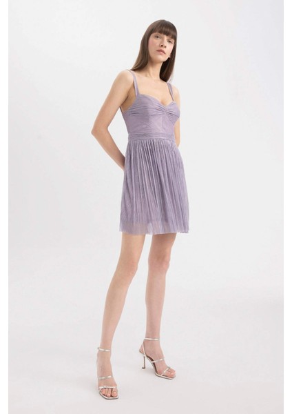 Kalp Yaka Parlak Kumaş Askılı Mini Abiye Elbise D1520AX24SM