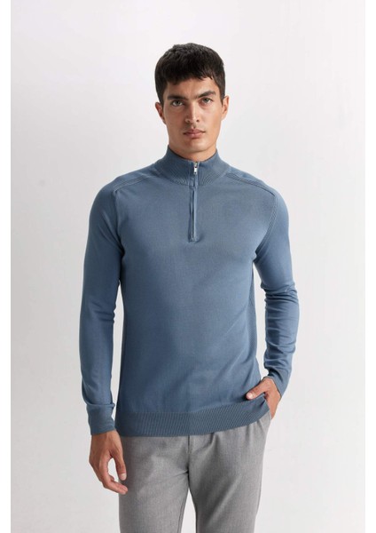 Mavi Standart Fit Normal Kesim Yarım Balıkçı Yarım Fermuarlı Triko Kazak D0624AX24AU