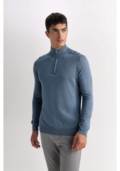Mavi Standart Fit Normal Kesim Yarım Balıkçı Yarım Fermuarlı Triko Kazak D0624AX24AU