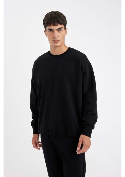 Oversize Geniş Kalıp Bisiklet Yaka Kalın Basic Düz Sweatshirt T5139AZ24AU