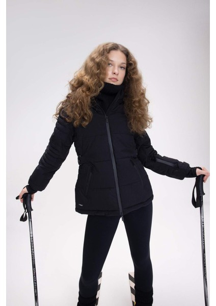 Fit Kayak Montu Su Geçirmez Rüzgar Geçirmez Kapüşonlu Ayarlanabilir Bel Detaylı Ultra Korumalı C9822AX24WN