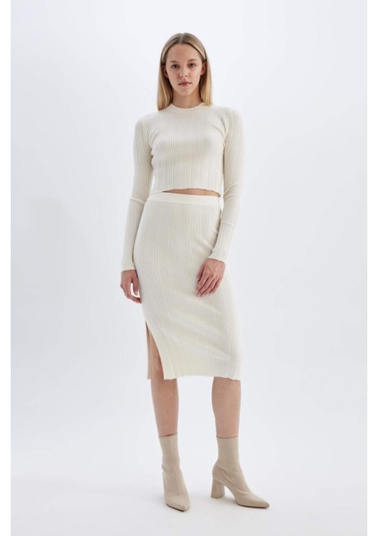 Coool Slim Fit Dar Kesim Basic Düz Yırtmaçlı Triko Midi Etek A2058AX24AU