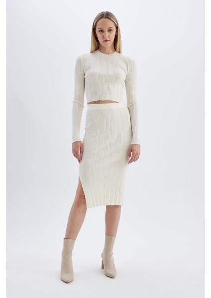 Coool Slim Fit Dar Kesim Basic Düz Yırtmaçlı Triko Midi Etek A2058AX24AU