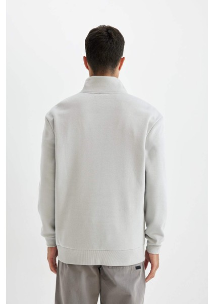 Comfort Regular Fit Rahat Kalıp Fermuarlı Dik Yaka Basic Düz Sweatshirt X7405AZ24AU