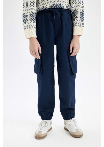 Erkek Çocuk Kargo Cepli Beli Bağcıklı Lastikli Paça Lacivert Jogger Gabardin Pantolon C6623A824AU