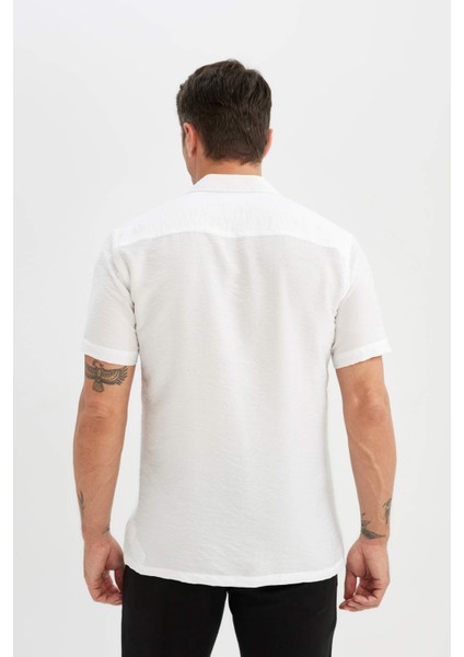 Modern Fit Yazlık Polo Yaka Basic Düz Aerobin Kısa Kollu Beyaz Gömlek V8406AZ24SM