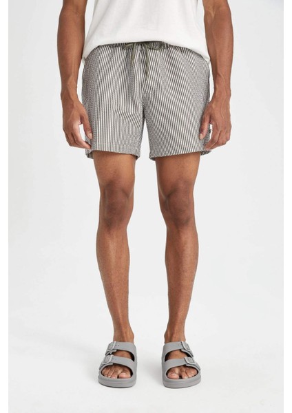 Çizgili Kısa Boy Deniz Şortu B7535AX24HS