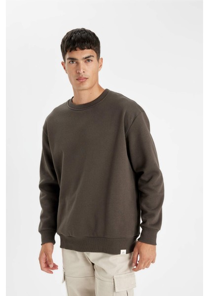Oversize Geniş Kalıp Bisiklet Yaka Kalın Basic Düz Sweatshirt