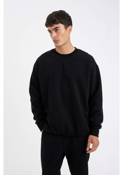 Oversize Geniş Kalıp Bisiklet Yaka Kalın Basic Düz Sweatshirt