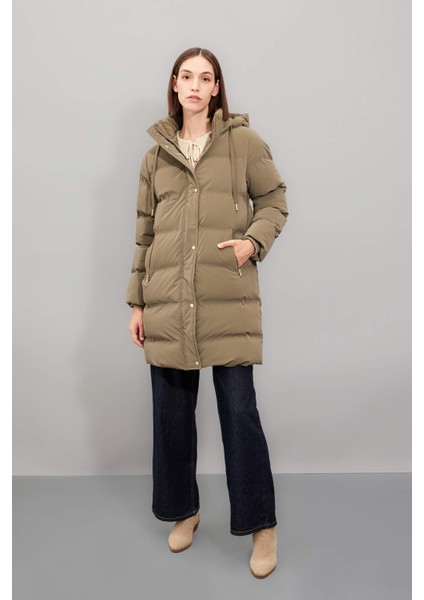 Su Geçirmez Uzun Şişme Mont Parka Kapüşonlu Fermuarlı Çıtçıtlı Cepli C3849AX24WN