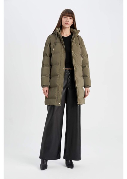 Su Geçirmez Uzun Şişme Mont Parka Kapüşonlu Fermuarlı Çıtçıtlı Cepli C3849AX24WN