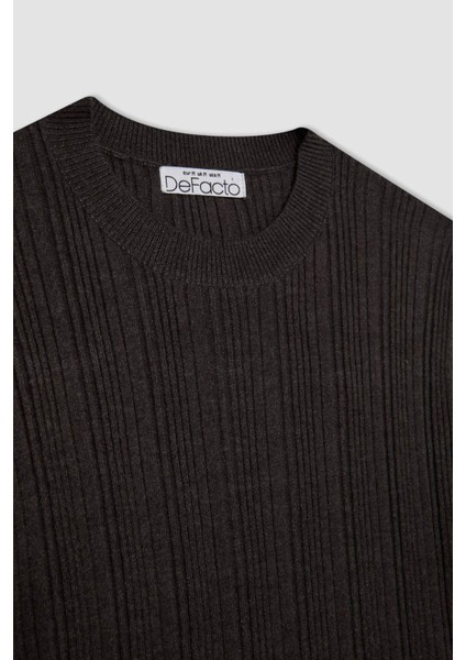 Slim Fit Dar Kesim Bisiklet Yaka Triko Kazak A2057AX24AU