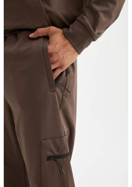 Sporcu Jogger Eşofman Altı Standart Fit Skuba Dalgıç Kumaş Fermuar Cepli Standart Paça D1952AX24AU