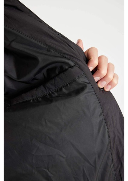 Su İtici Slim Fit Dar Kesim Gömlek Yaka Çıtçıtlı Cepli Şişme Mont D1230AX24WN