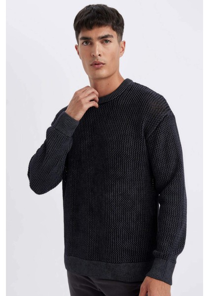 %100 Pamuk Relax Fit Bisiklet Yaka Dokulu Triko Kazak D2061AX24AU