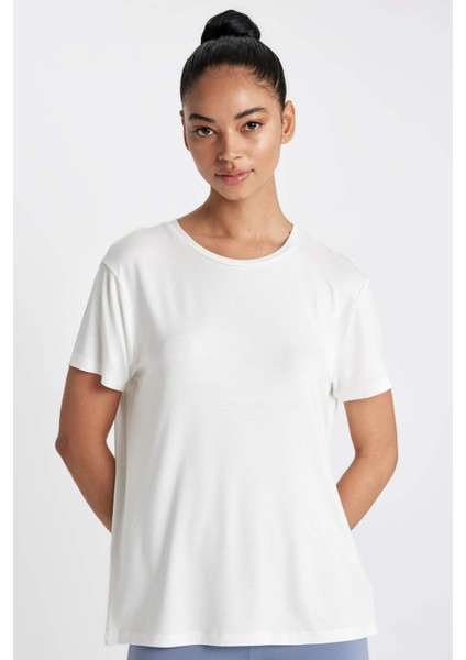 Standart Fit Bisiklet Yaka Sporcu Basic Düz Kısa Kollu Tişört D1904AX24HS