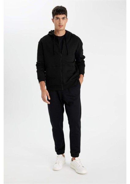 Siyah Comfort Regular Fit Rahat Kalıp Kapüşonlu Kalın İçi Yumuşak Tüylü Fermuarlı Sweatshirt D2323AX24AU