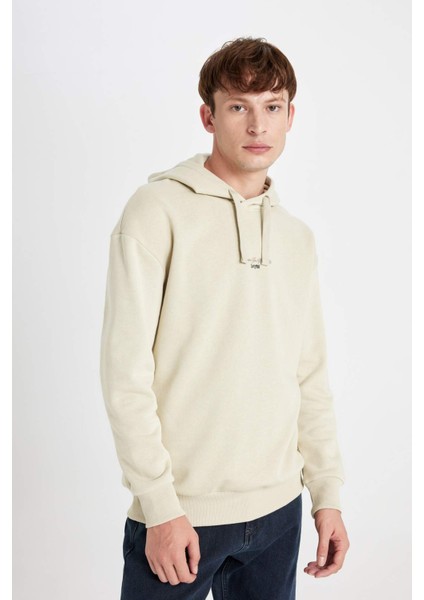 Boxy Fit Kapüşonlu Sırt Baskılı Sweatshirt C6148AX24AU