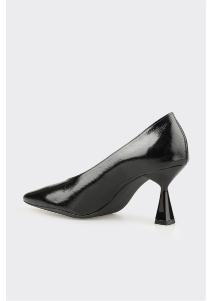 Siyah Deri Kadın Stiletto modelleri