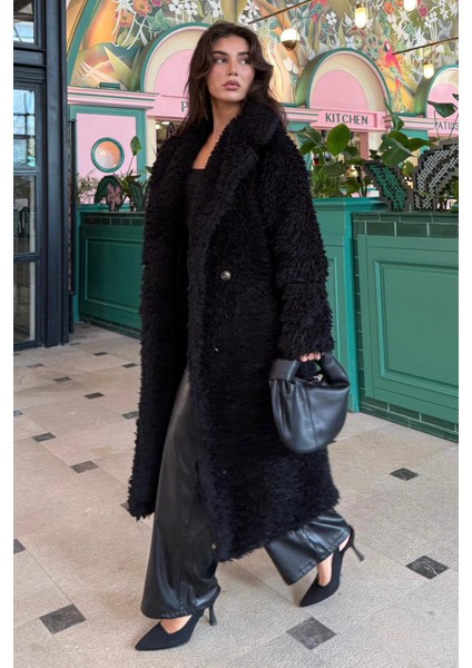 Siyah Düğmeli Peluş Uzun Kaban MG2516 fırsatları