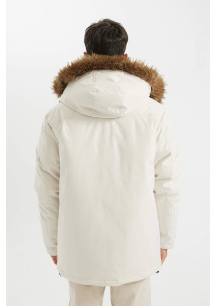 Regular Fit Kapüşonlu Fermuarlı Cepli Kürklü Mont Parka D1275AX24WN