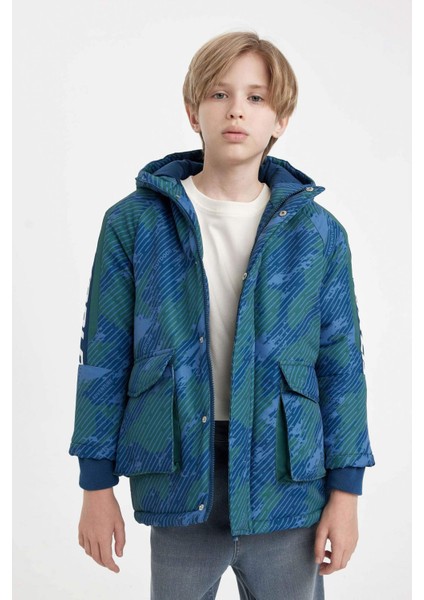 Erkek Çocuk Su Geçirmez Kapüşonlu Fermuarlı Çıtçıtlı Cepli Mont Parka C5521A824WN