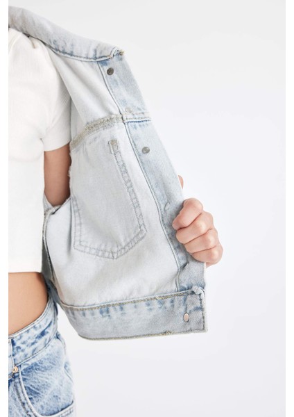 Kız Çocuk Okul Düğmeli Cepli Kısa Denim Ceket C7484A824AU