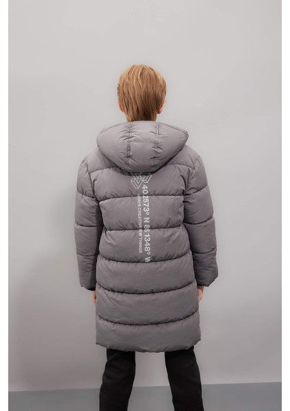 Erkek Çocuk Su Geçirmez Kapüşonlu Fermuarlı Cepli Polar Astarlı Parka C8801A824CW