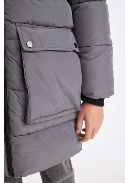 Erkek Çocuk Su Geçirmez Kapüşonlu Fermuarlı Cepli Polar Astarlı Parka C8801A824CW