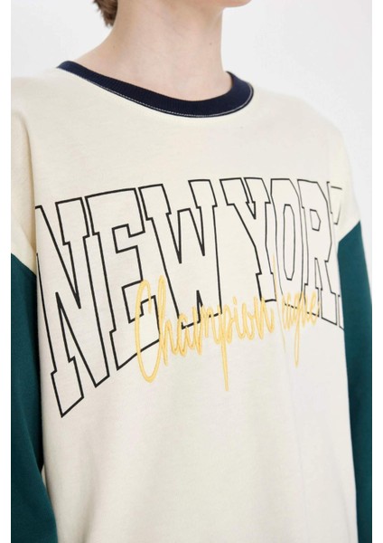 Erkek Çocuk Oversize Geniş Kalıp Bisiklet Yaka Yazı Baskılı Uzun Kollu Okul Tişörtü C9286A824AU