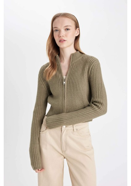 Slim Fit Dar Kesim Yarım Balıkçı Yaka Fermuarlı Triko Hırka A5607AX24WN