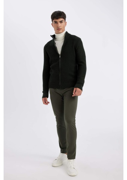 Standart Fit Normal Kesim Yarım Balıkçı Yaka Fermuarlı Triko Hırka R1195AZ24WN