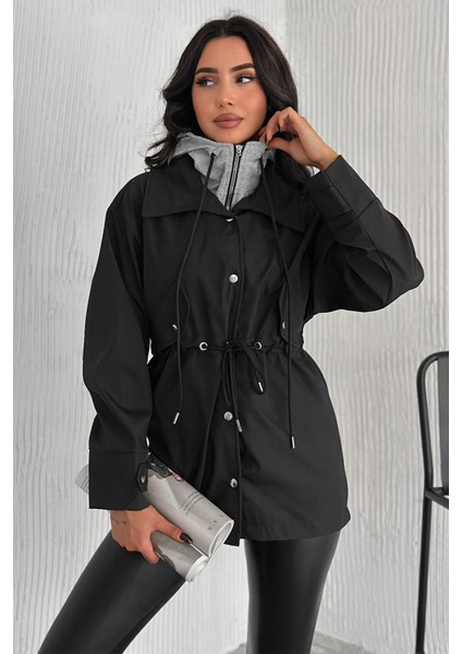 Kadın Kapüşonlu Kuşaklı Çıtçıt & Fermuar Detaylı Trenç Ceket – Fonksiyonel & Şehirli Stil fiyatları